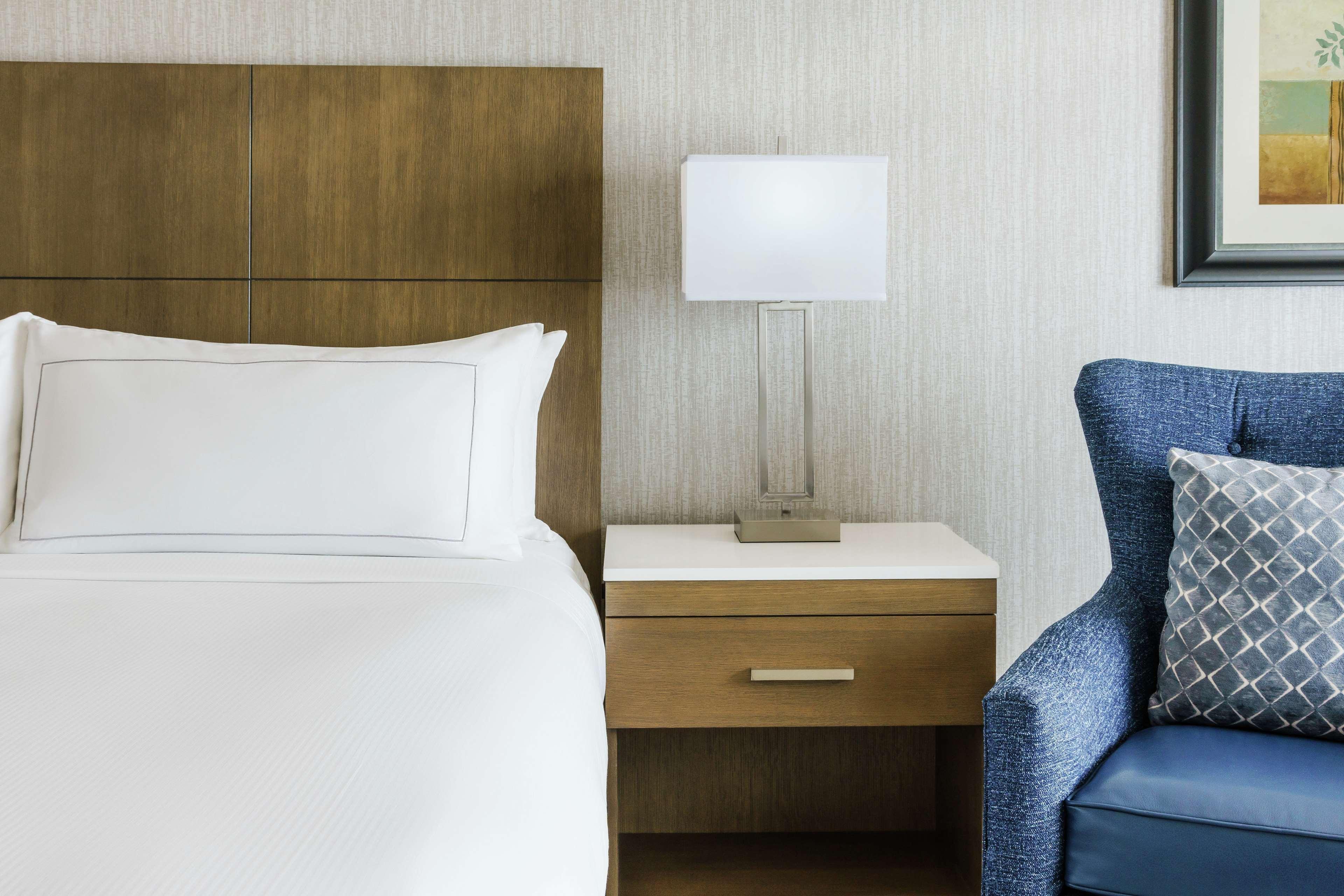Doubletree By Hilton Colorado Springs Ξενοδοχείο Εξωτερικό φωτογραφία