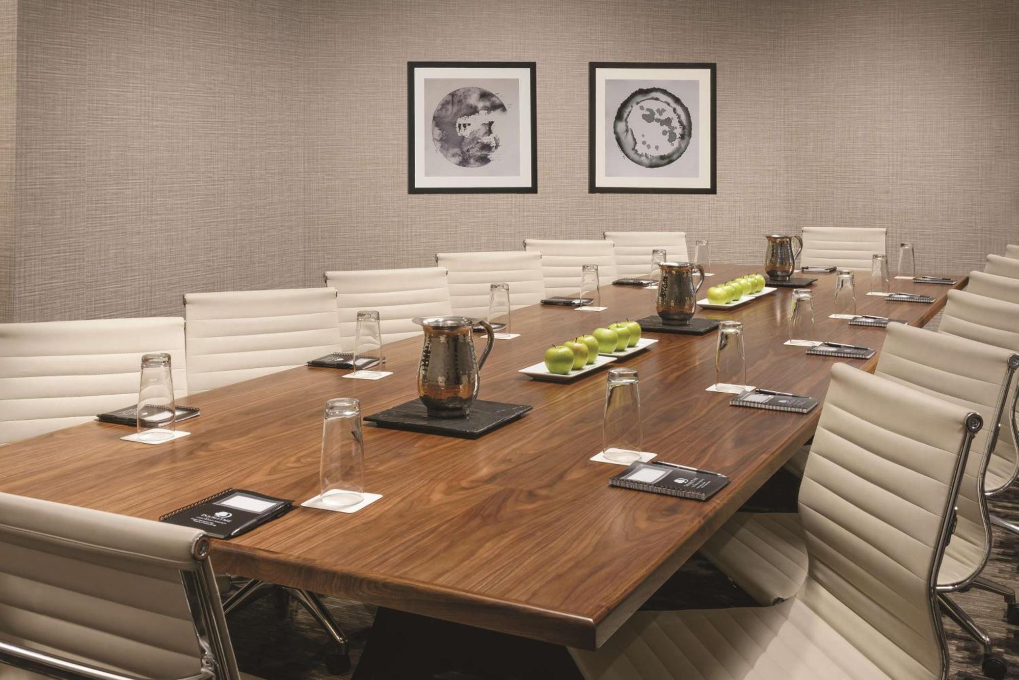 Doubletree By Hilton Colorado Springs Ξενοδοχείο Εξωτερικό φωτογραφία