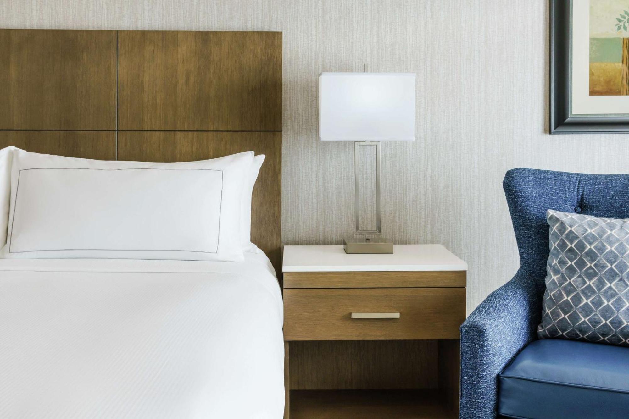 Doubletree By Hilton Colorado Springs Ξενοδοχείο Εξωτερικό φωτογραφία