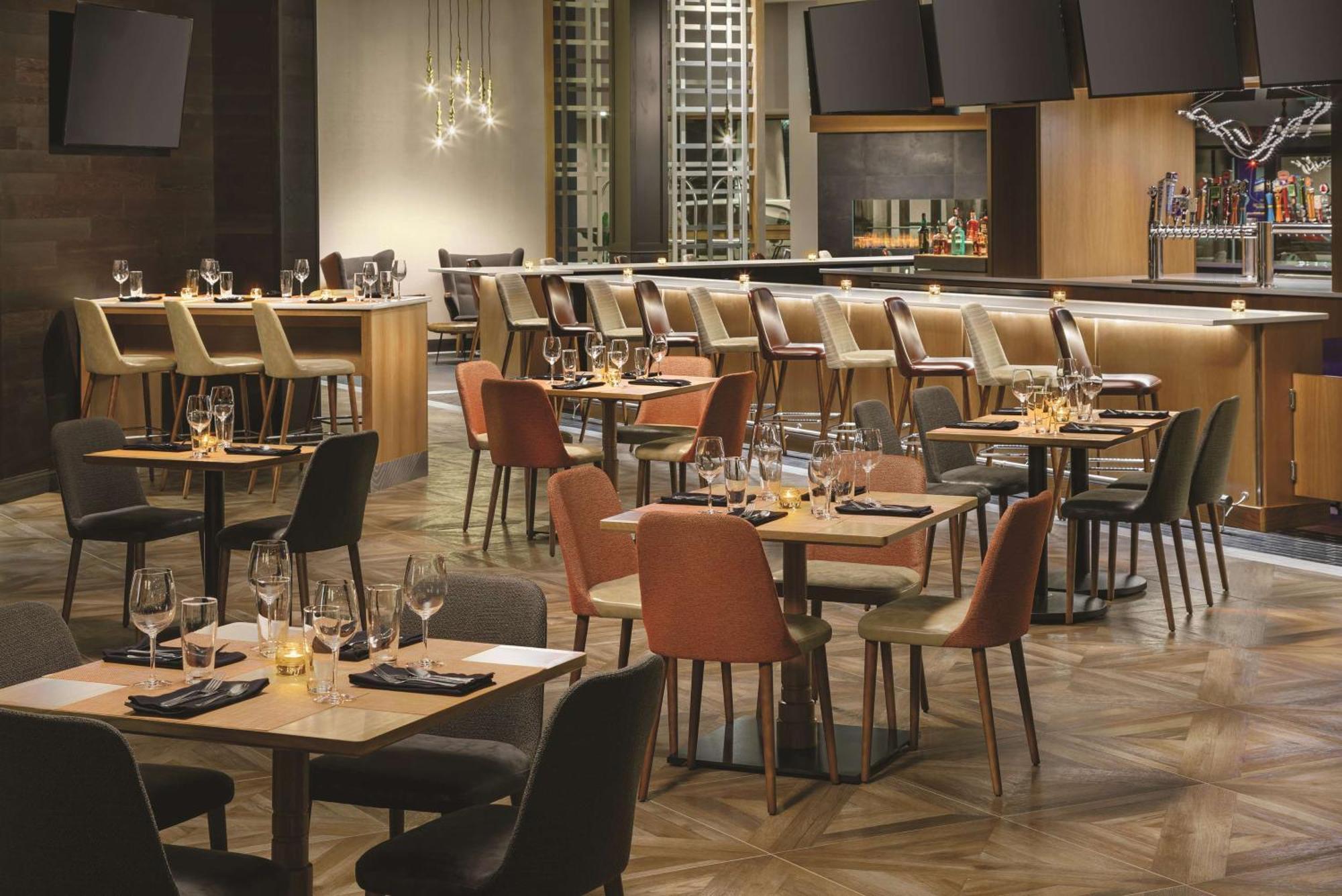 Doubletree By Hilton Colorado Springs Ξενοδοχείο Εξωτερικό φωτογραφία
