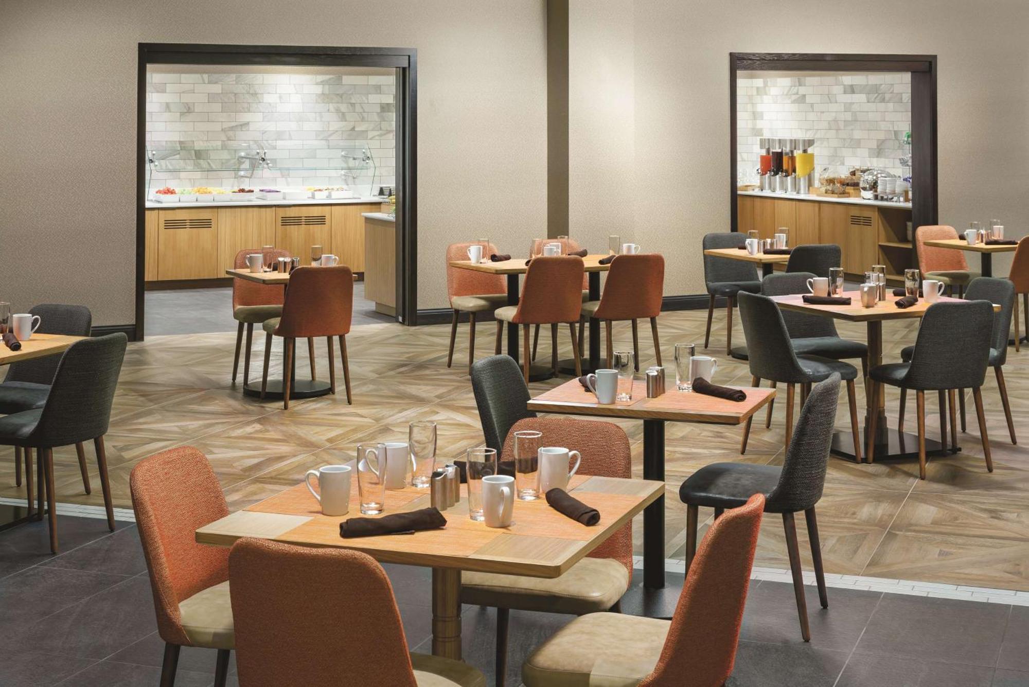 Doubletree By Hilton Colorado Springs Ξενοδοχείο Εξωτερικό φωτογραφία